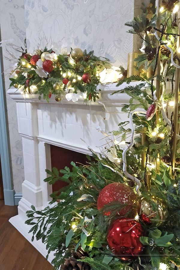 Новогоднее украшение загородного дома