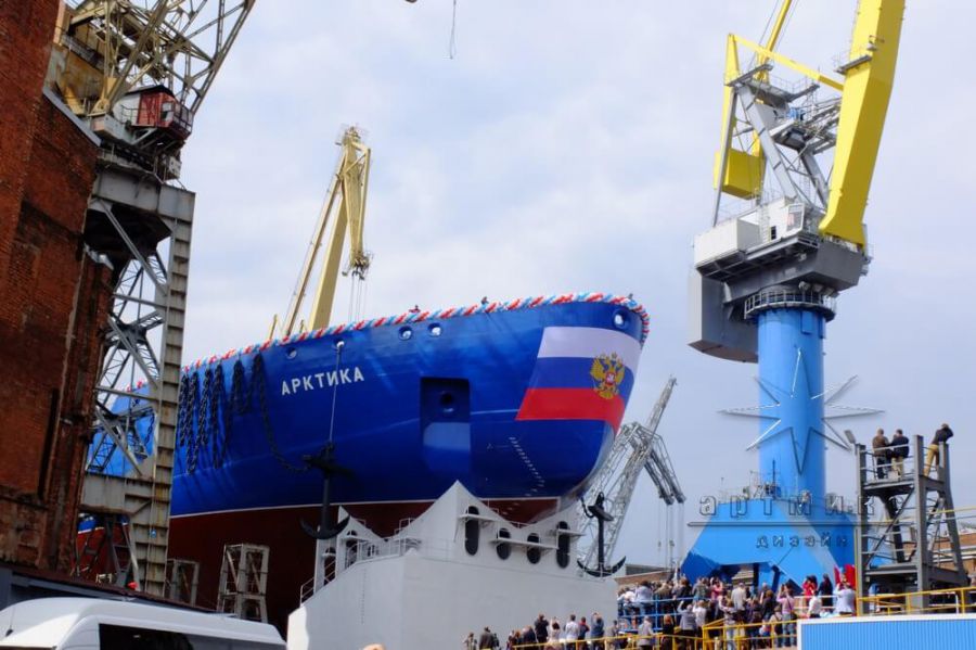 Торжественное мероприятие посвященное спуску на воду атомного ледокола "Арктика" на Балтийском заводе